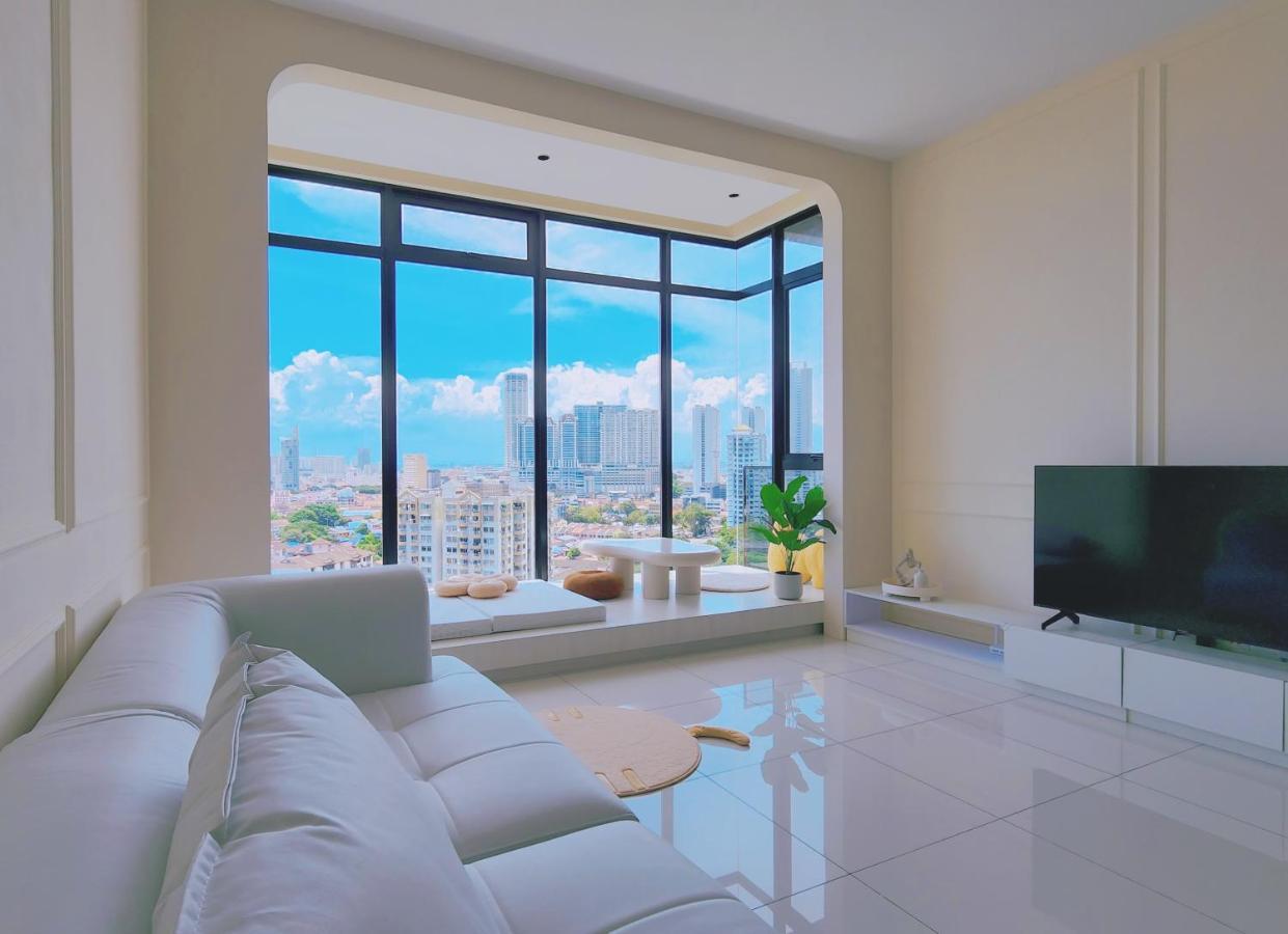 Skypool With Seaview 8Pax Beacon Executive Suites - Georgetown City Centre - 3Km To Komtar エクステリア 写真
