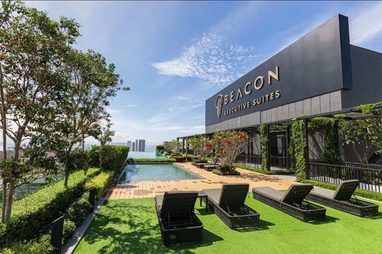 Skypool With Seaview 8Pax Beacon Executive Suites - Georgetown City Centre - 3Km To Komtar エクステリア 写真