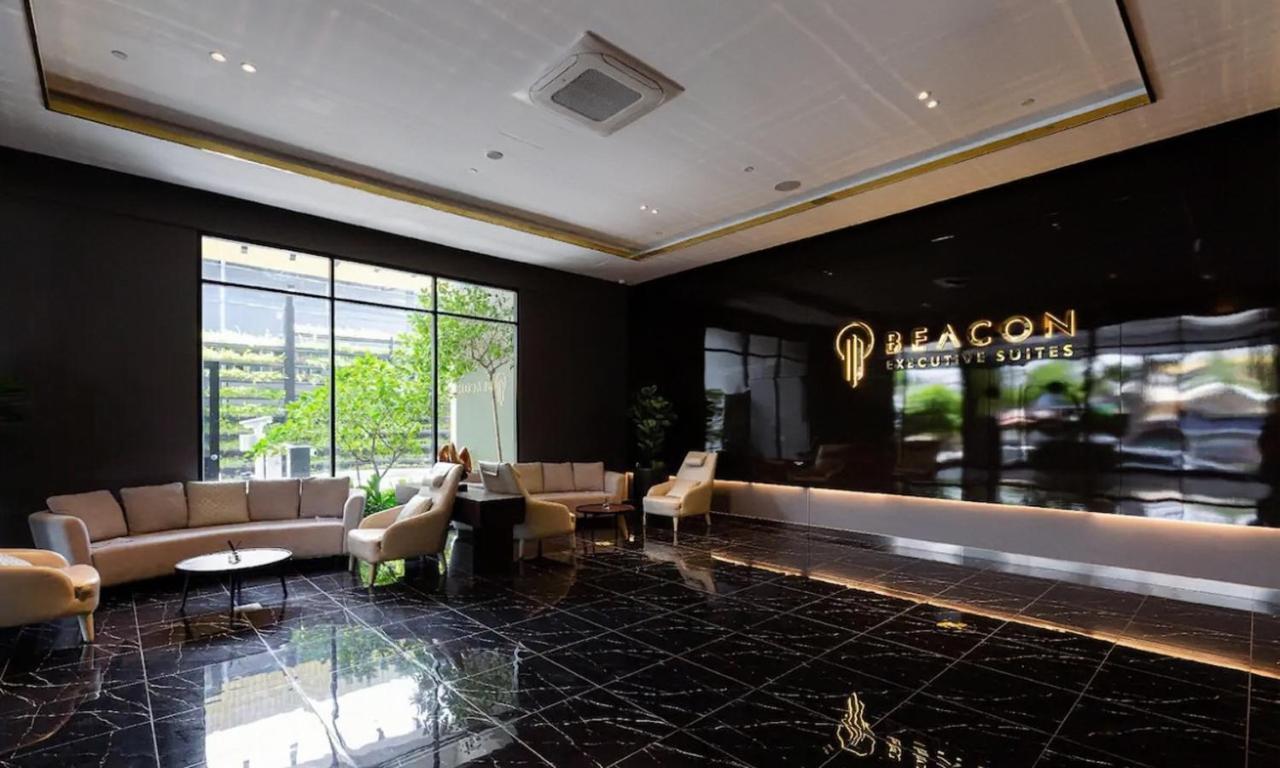 Skypool With Seaview 8Pax Beacon Executive Suites - Georgetown City Centre - 3Km To Komtar エクステリア 写真