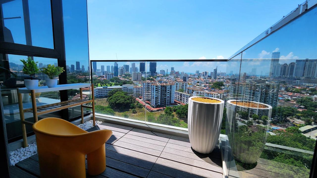 Skypool With Seaview 8Pax Beacon Executive Suites - Georgetown City Centre - 3Km To Komtar エクステリア 写真
